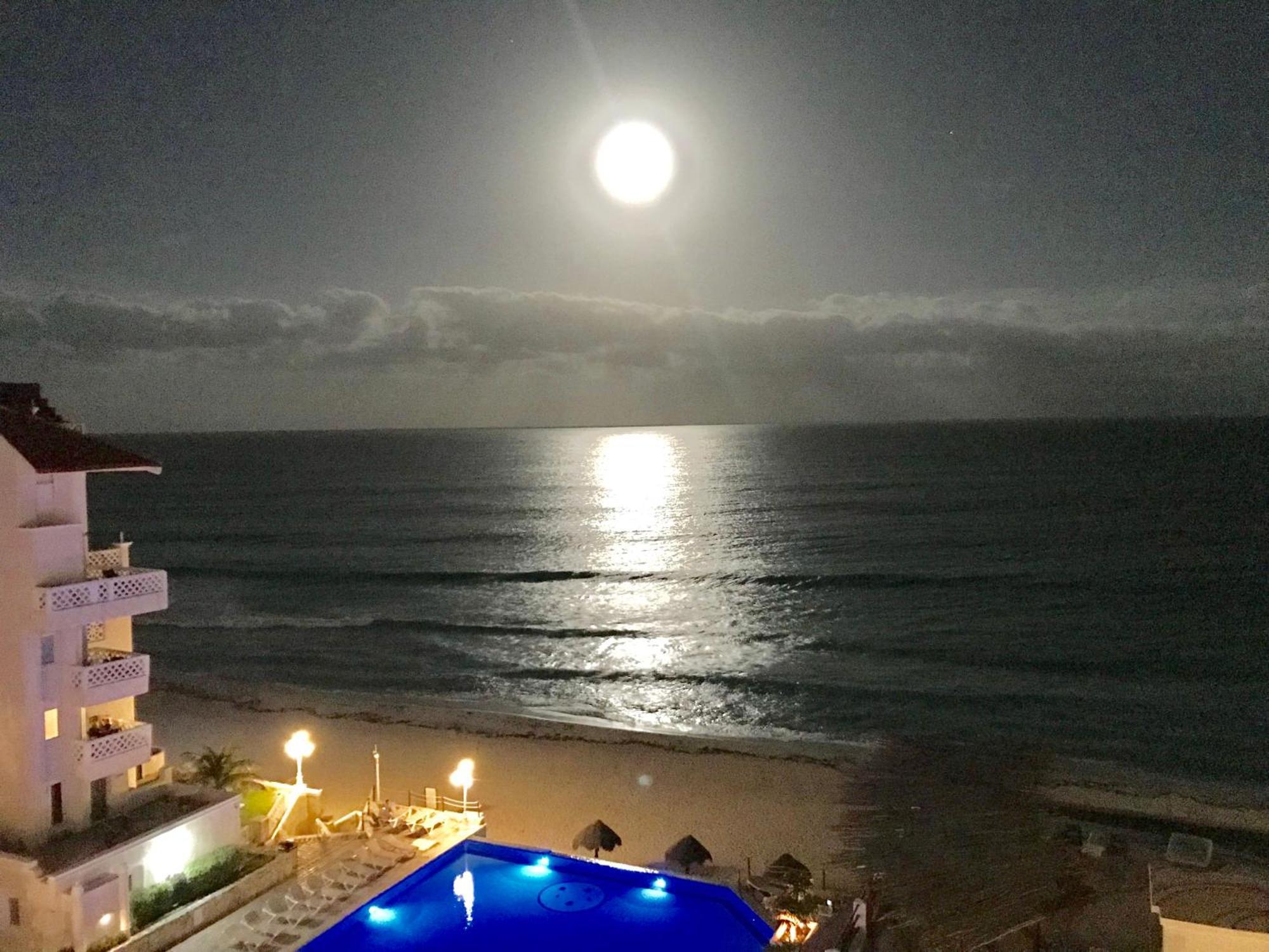 Ova Apartments Cancún Extérieur photo