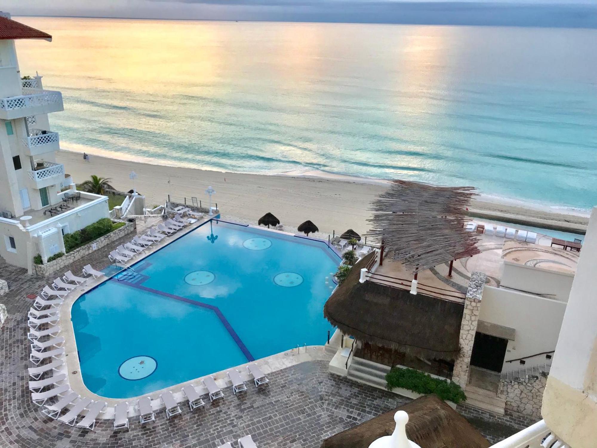 Ova Apartments Cancún Extérieur photo