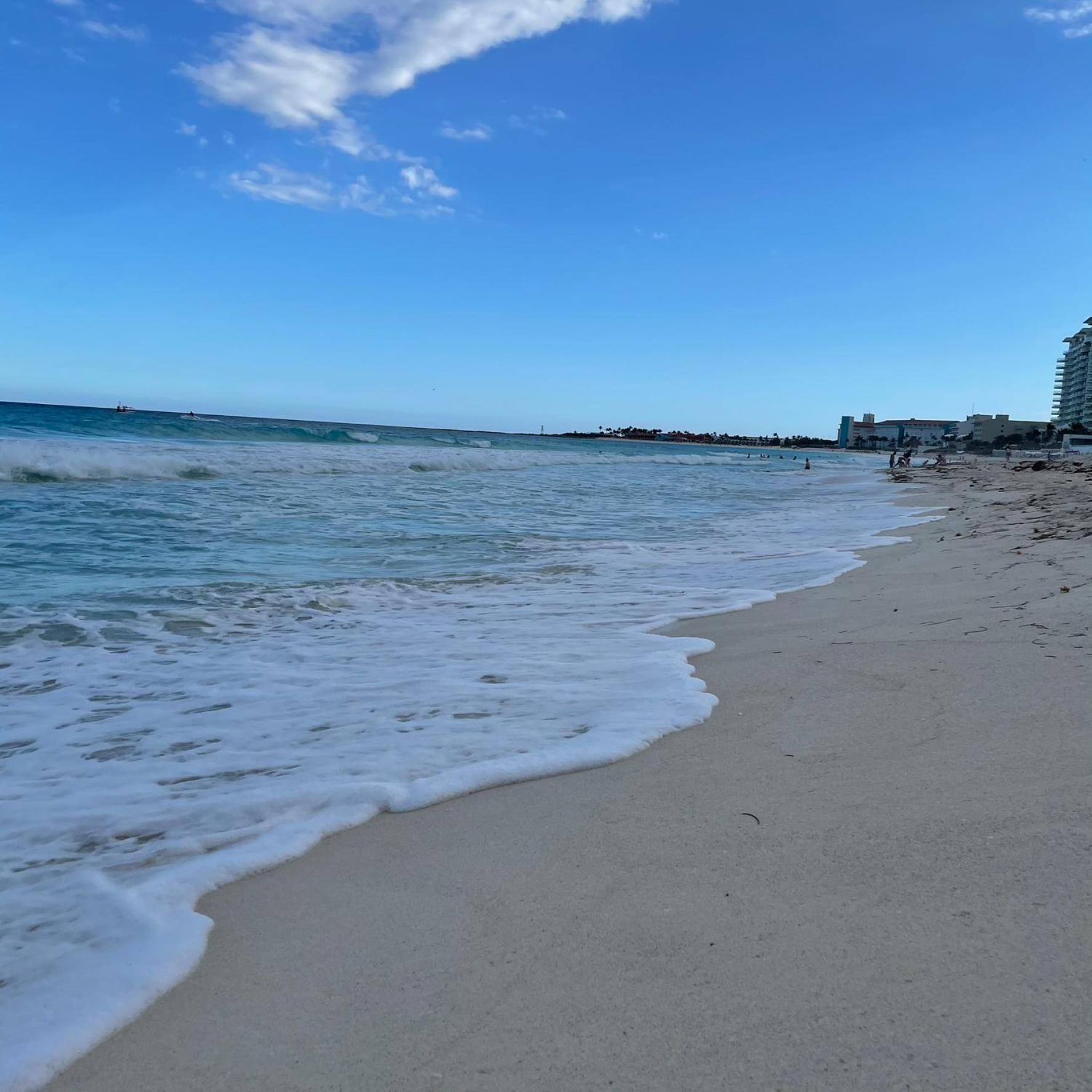 Ova Apartments Cancún Extérieur photo