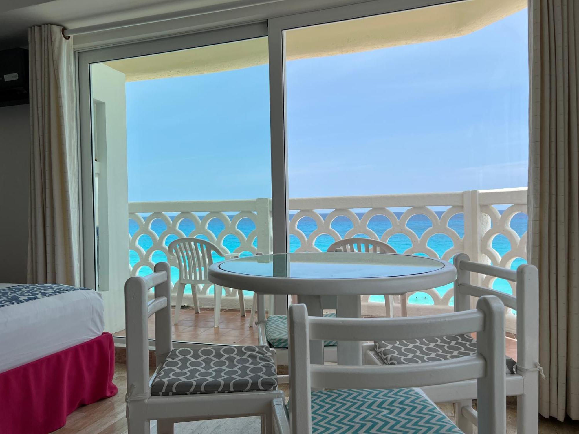 Ova Apartments Cancún Extérieur photo