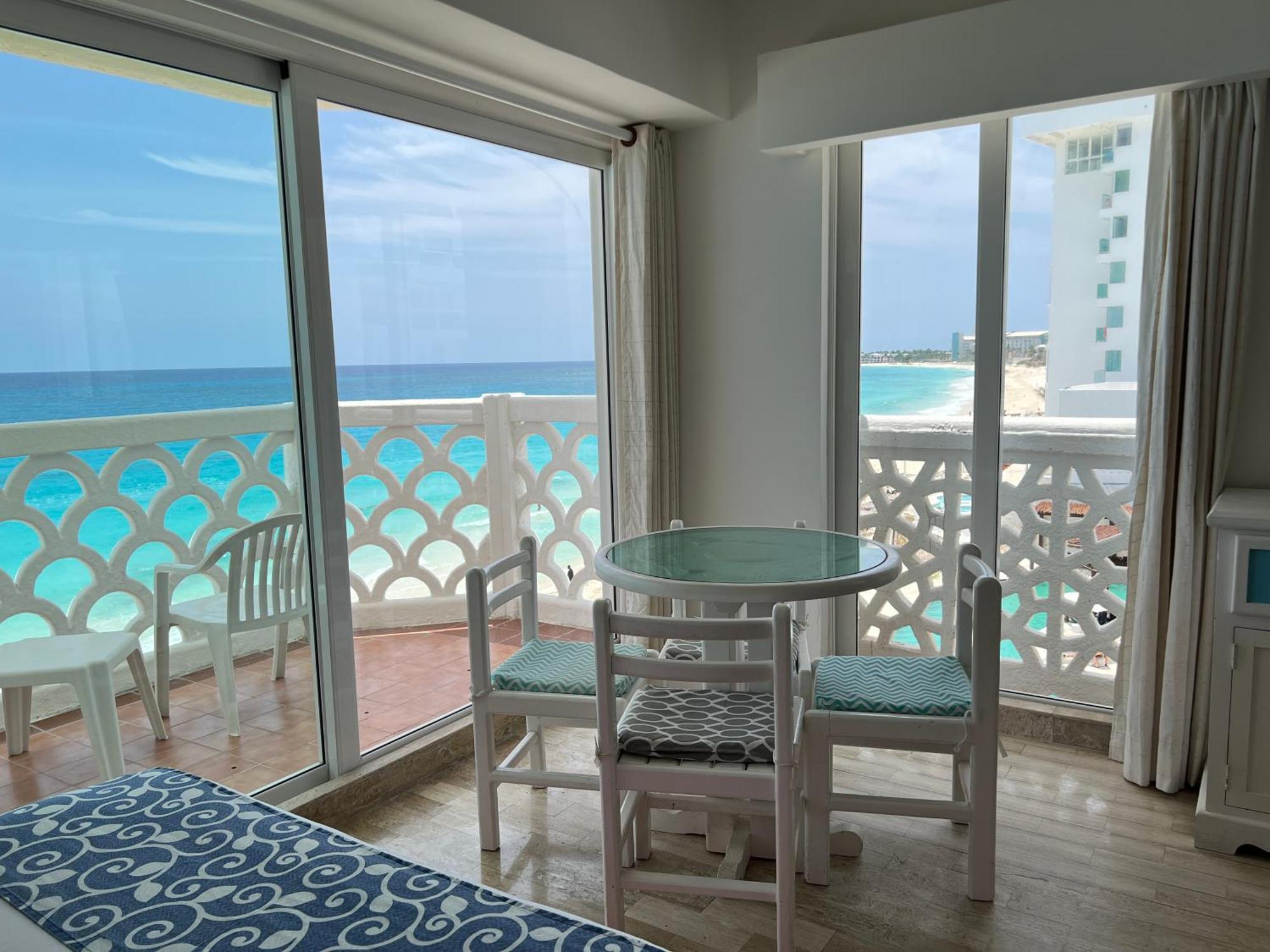 Ova Apartments Cancún Extérieur photo